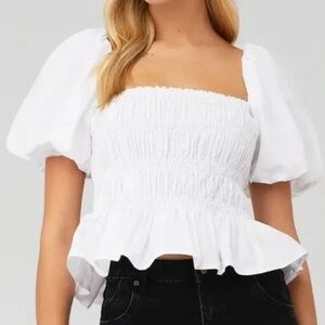 ASTR the Label Puff Sleeved Top